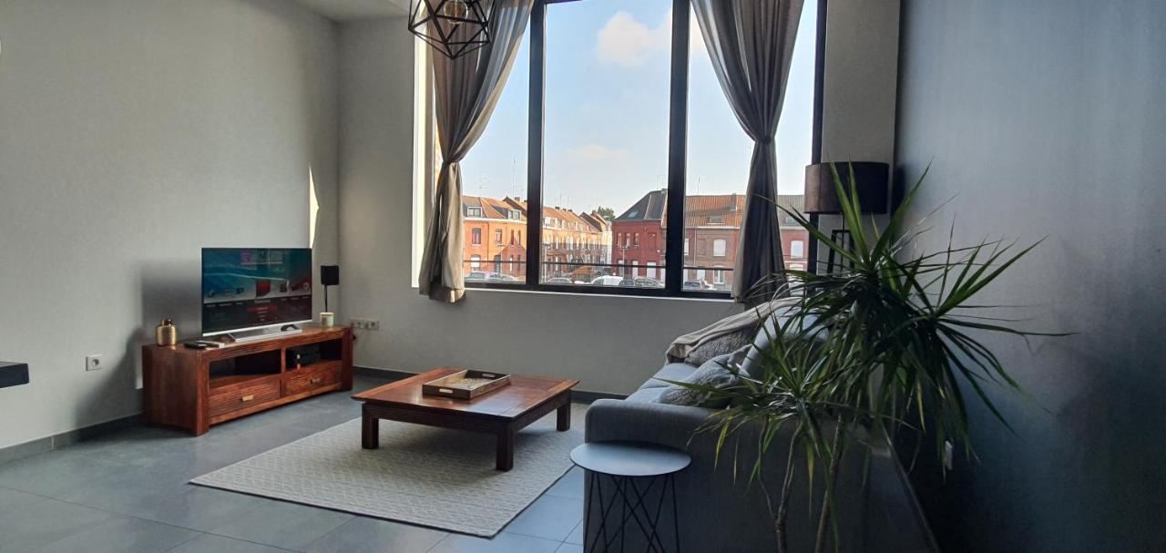 Appartement-chic parking privé Tourcoing Esterno foto