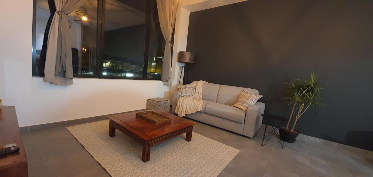 Appartement-chic parking privé Tourcoing Esterno foto
